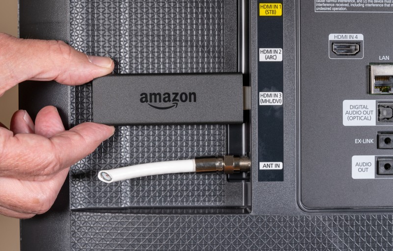 inserting fire stick to hdmi in TV